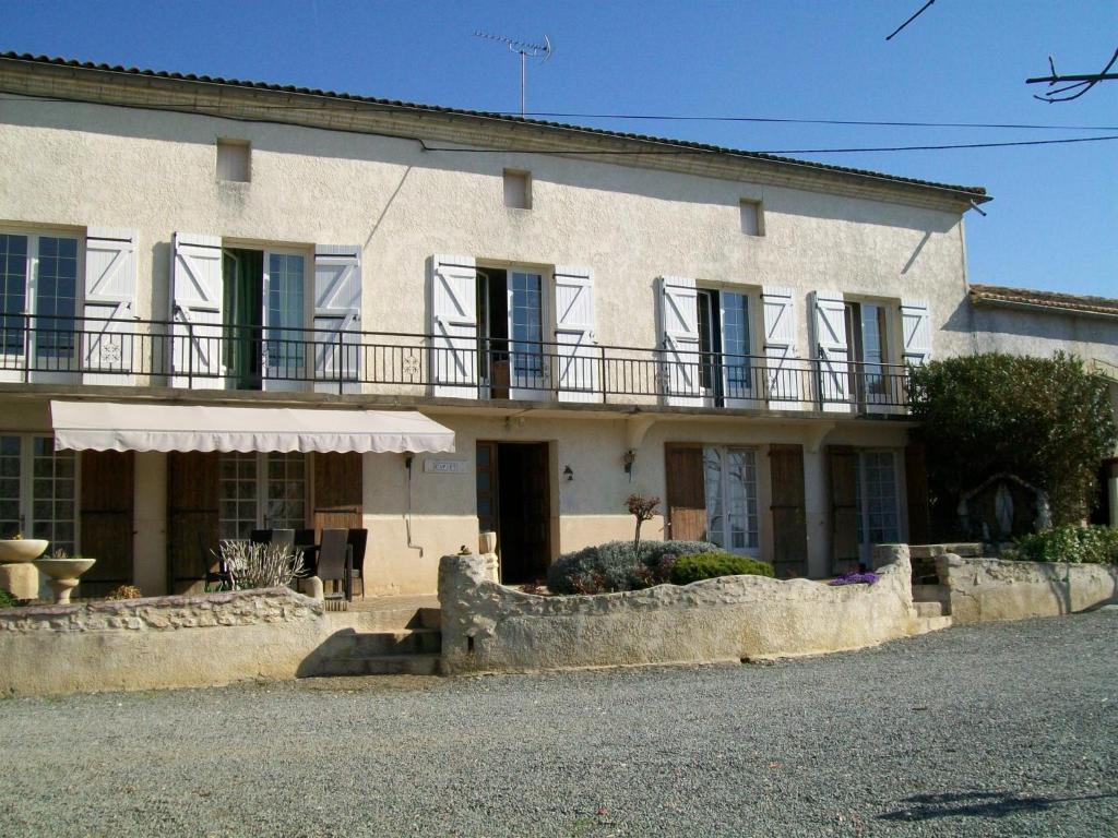 مبيت وإفطار Courpiac Domaine Capiet المظهر الخارجي الصورة